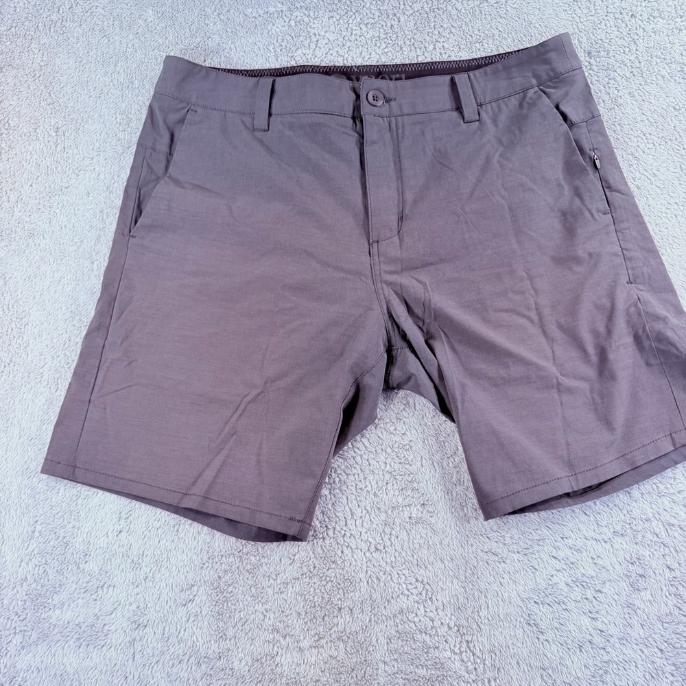 Vuori Aim Short Charcoal Grey Athleisure Performance Golf Chino Mens 33 V368